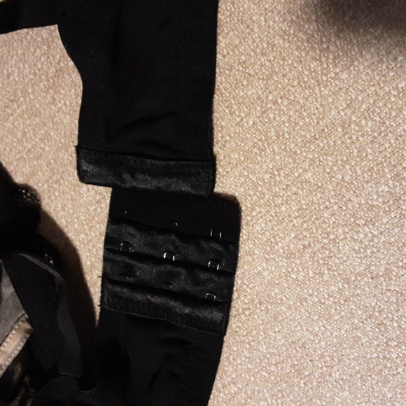 Adore Me Black Geometric Lace Bra Size 40DD - Picture 10 of 12